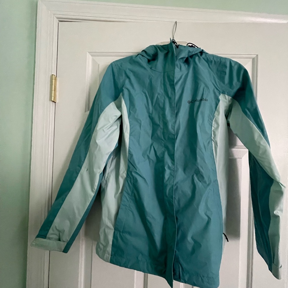 Columbia Teal and White Jacket